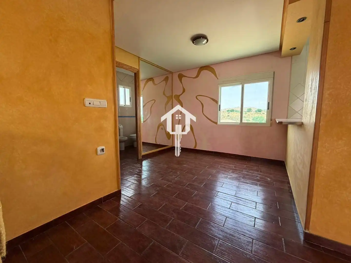 Habitación de Piso en venta en Alicante / Alacant con Jardín privado, Trastero y Piscina