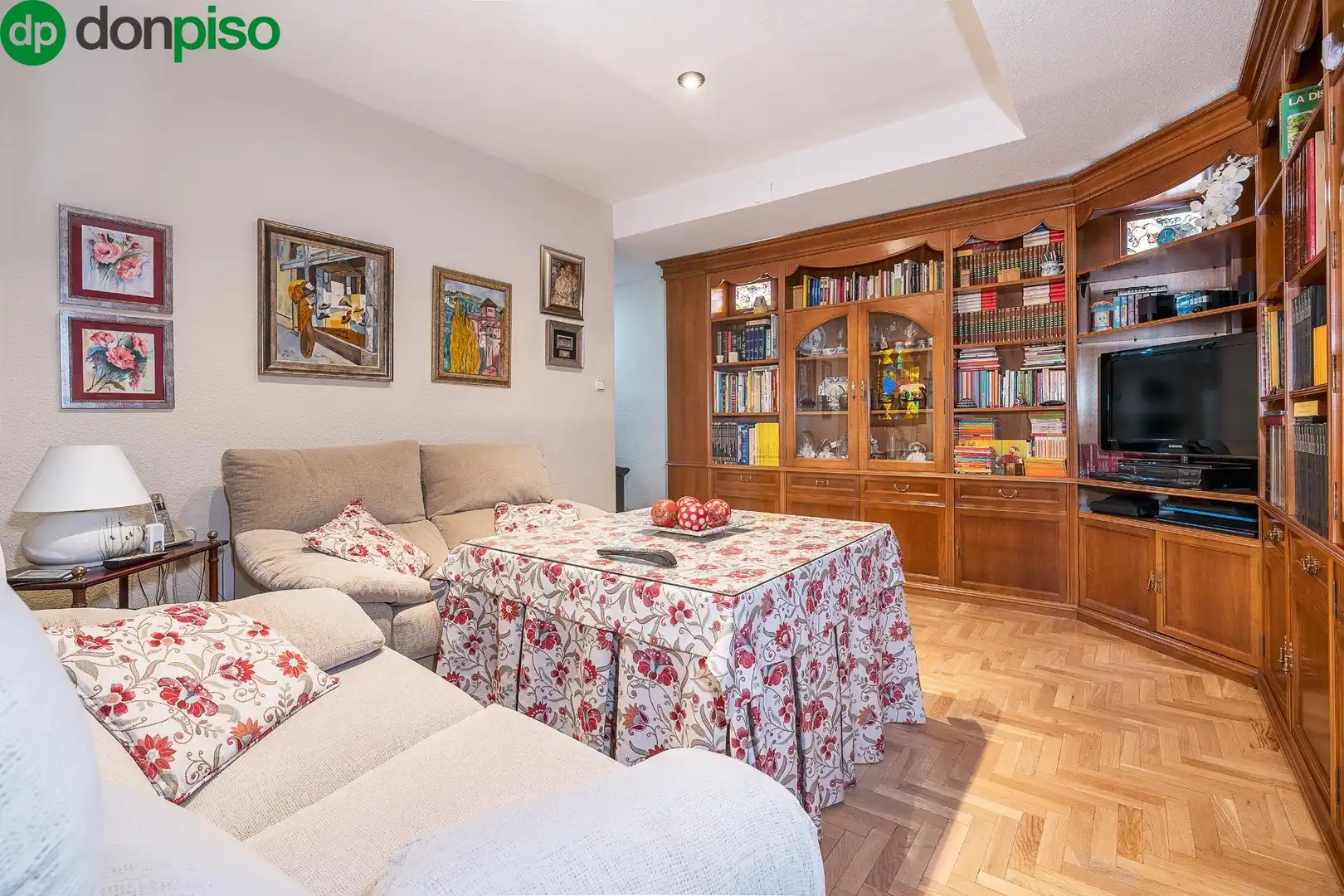 Living room of Flat for sale in Granada