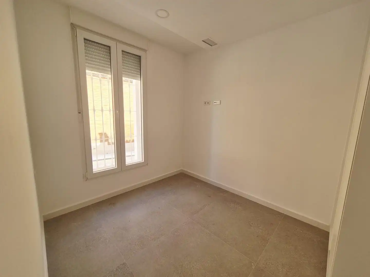 Dormitori de Planta baixa en venda en La Unión amb Terrassa i Traster