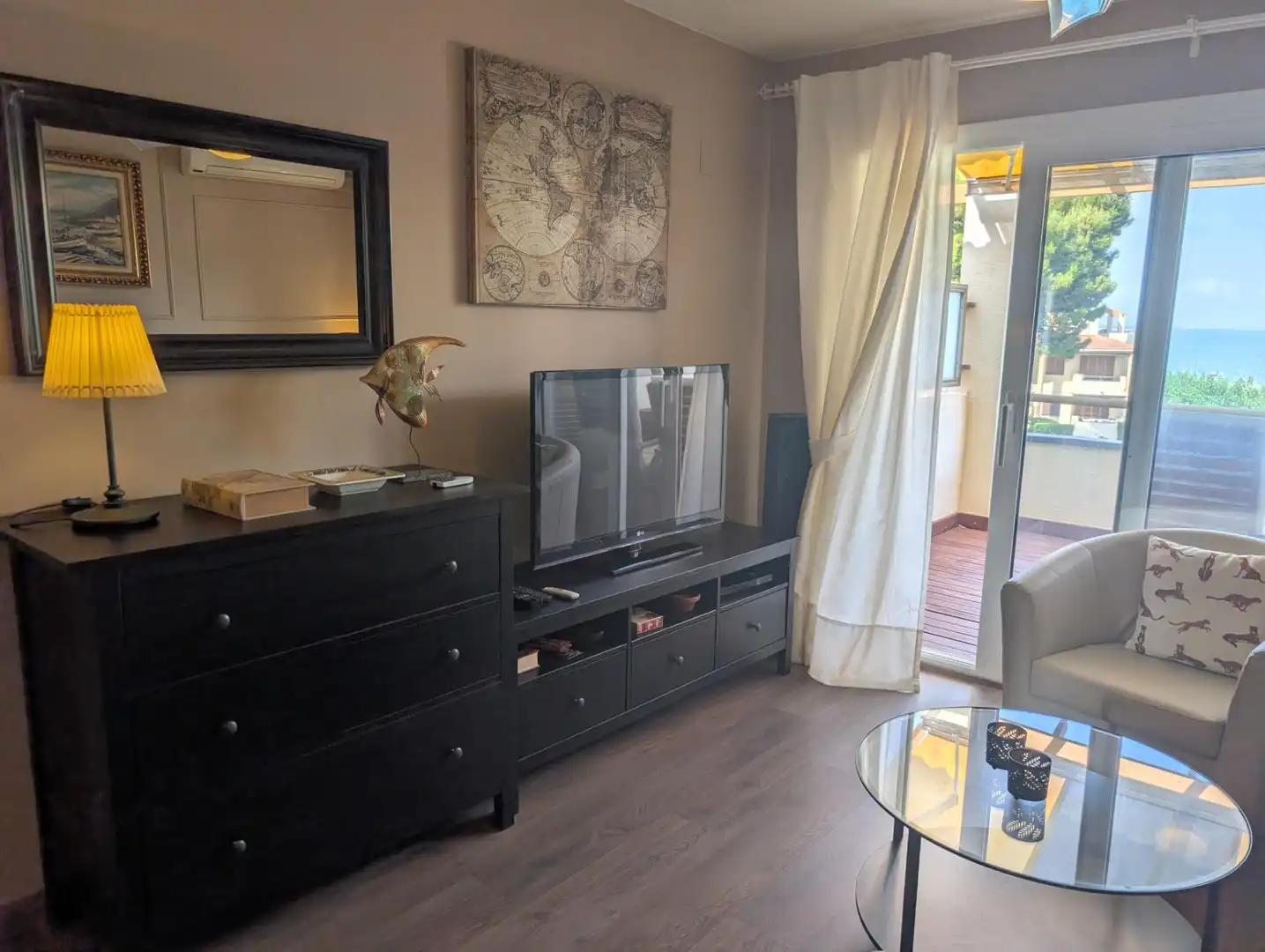 Sala d'estar de Àtic en venda en Alcanar amb Parquet