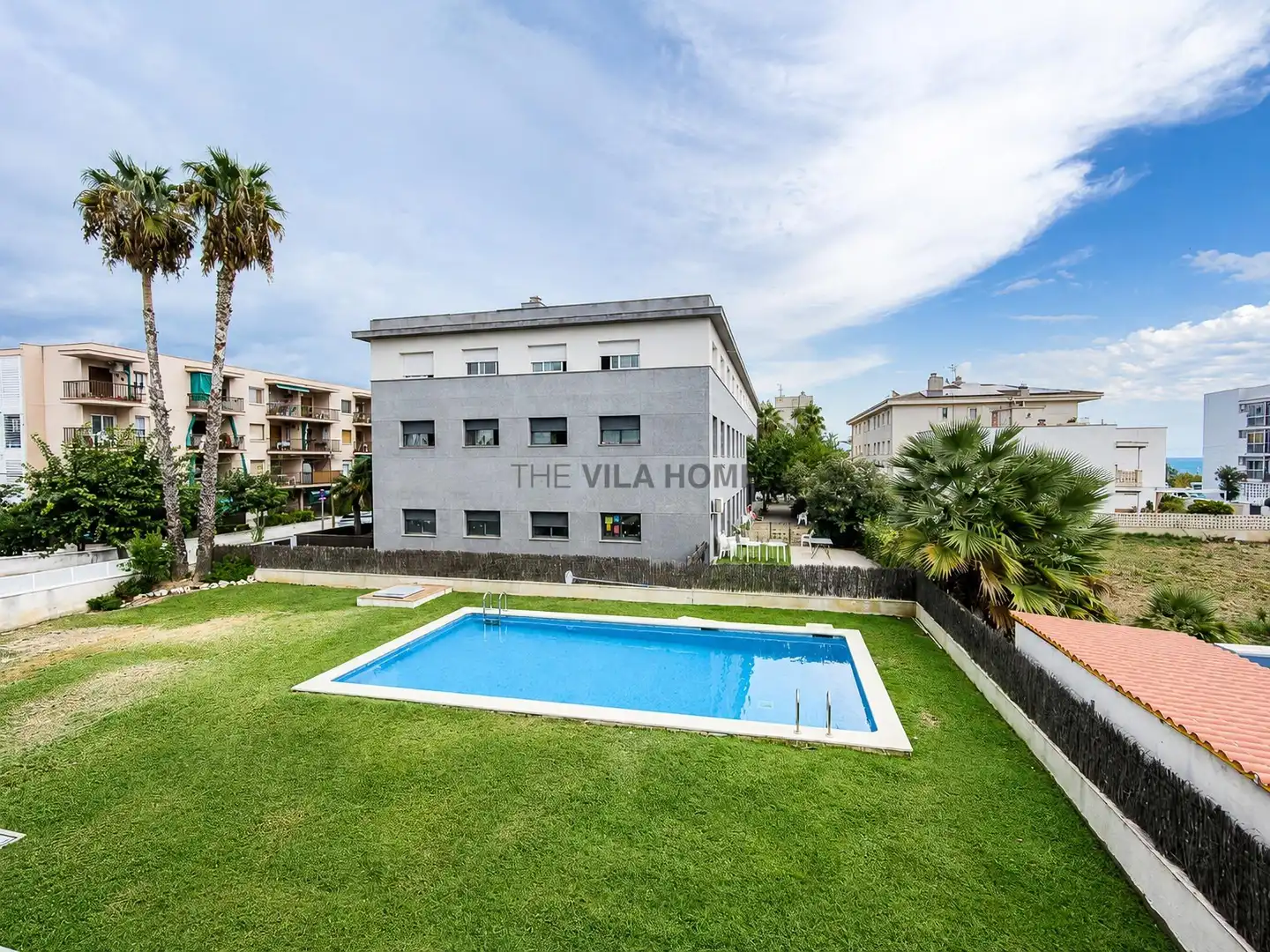 Piscina de Piso en venta en Vilanova i la Geltrú con Aire acondicionado, Calefacción y Piscina comunitaria