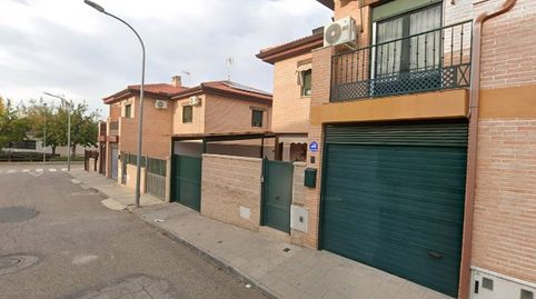 Vivienda  162 m  4 hab. en Mora  Ocupado