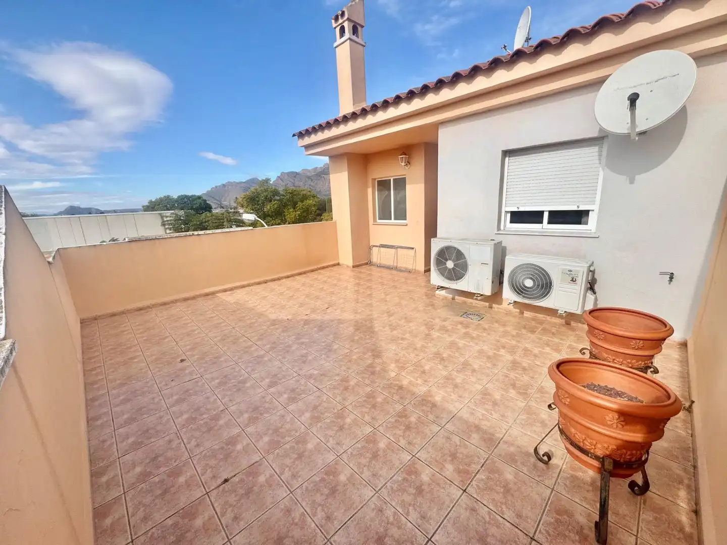 Terrassa de Casa o xalet en venda en Orihuela amb Aire condicionat, Calefacció i Terrassa