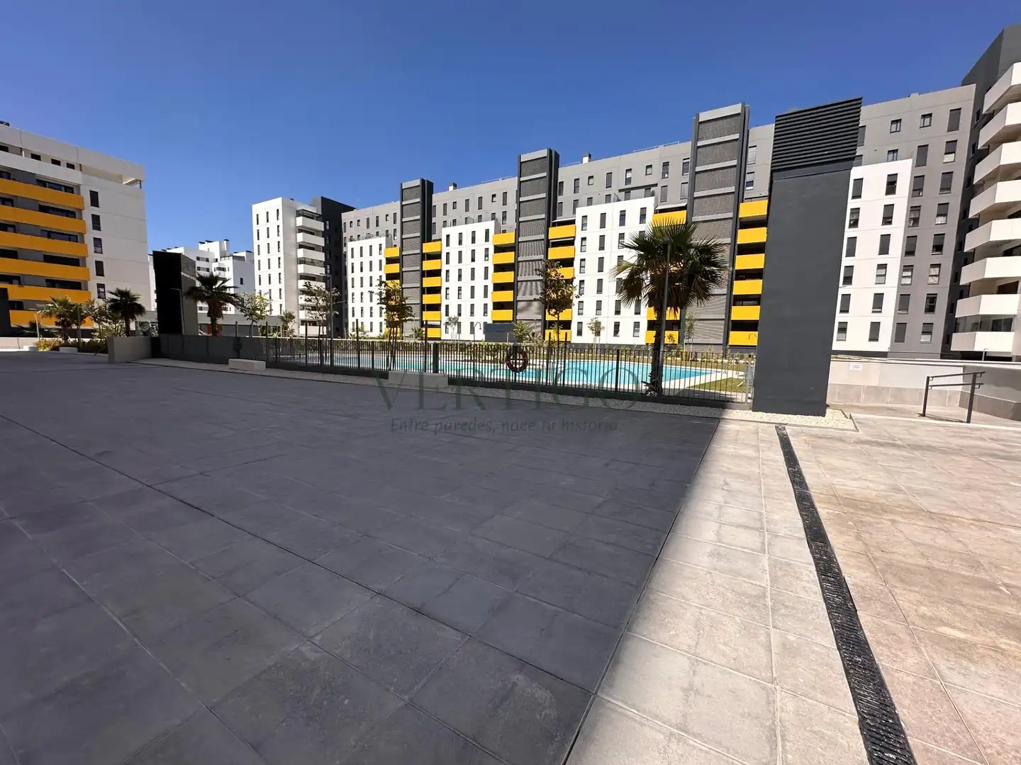 Terrasse von Wohnung zum Verkauf in Dos Hermanas mit Klimaanlage, Heizung und Terrasse