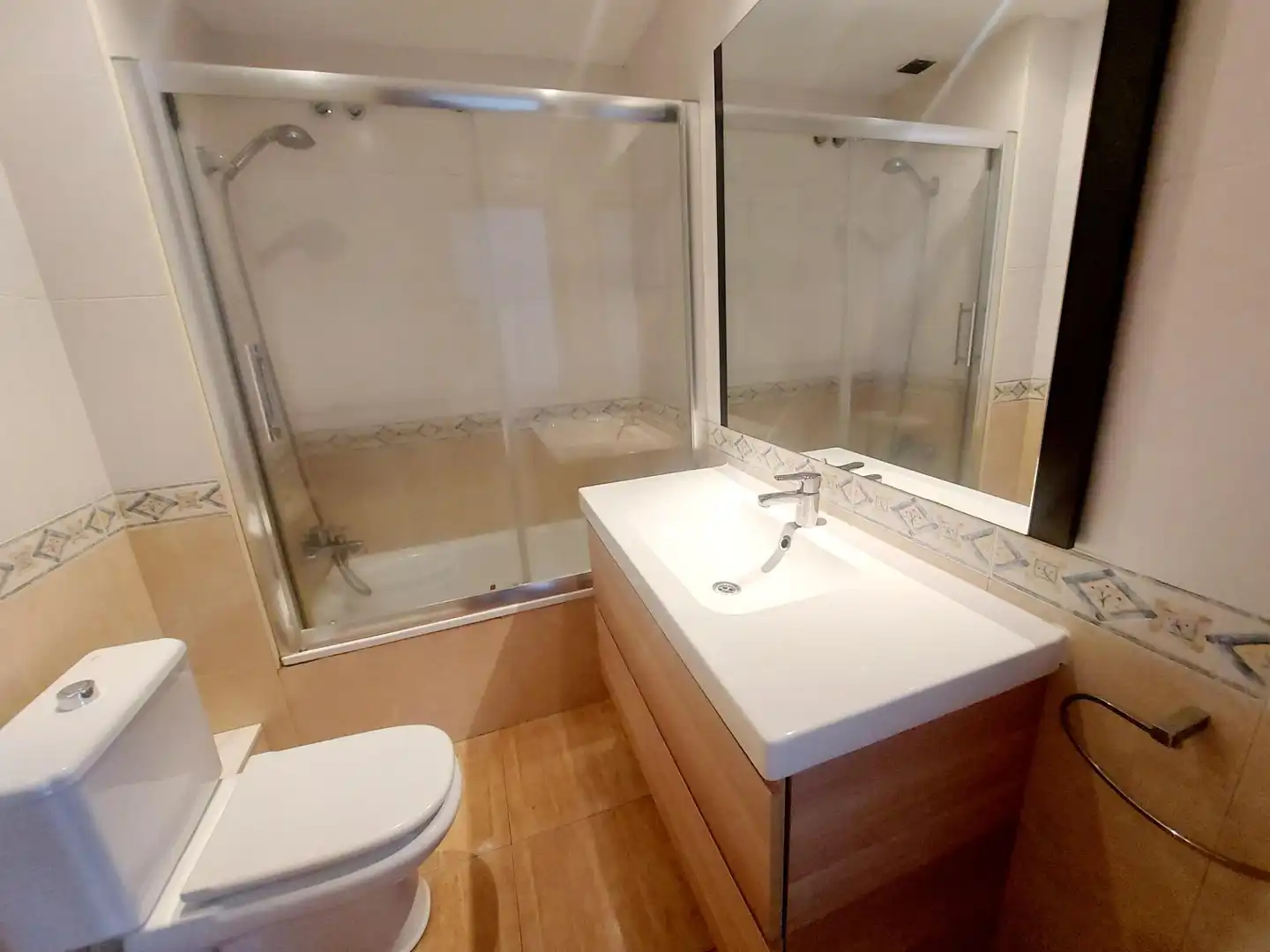 Casa amb terrassa en venda a Sant Andreu de la Barca, imagen 17