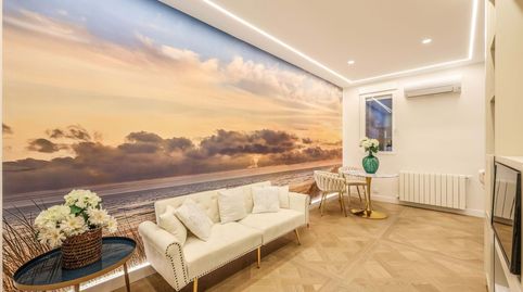 Photo 2 of Flat for sale in Marques de Zafra, Fuente del Berro, Madrid Capital