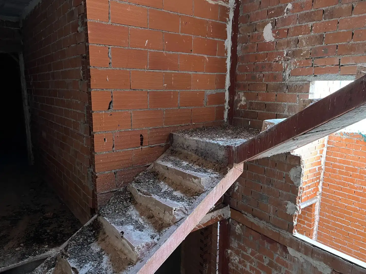 Buildings for sale in El Tiemblo 