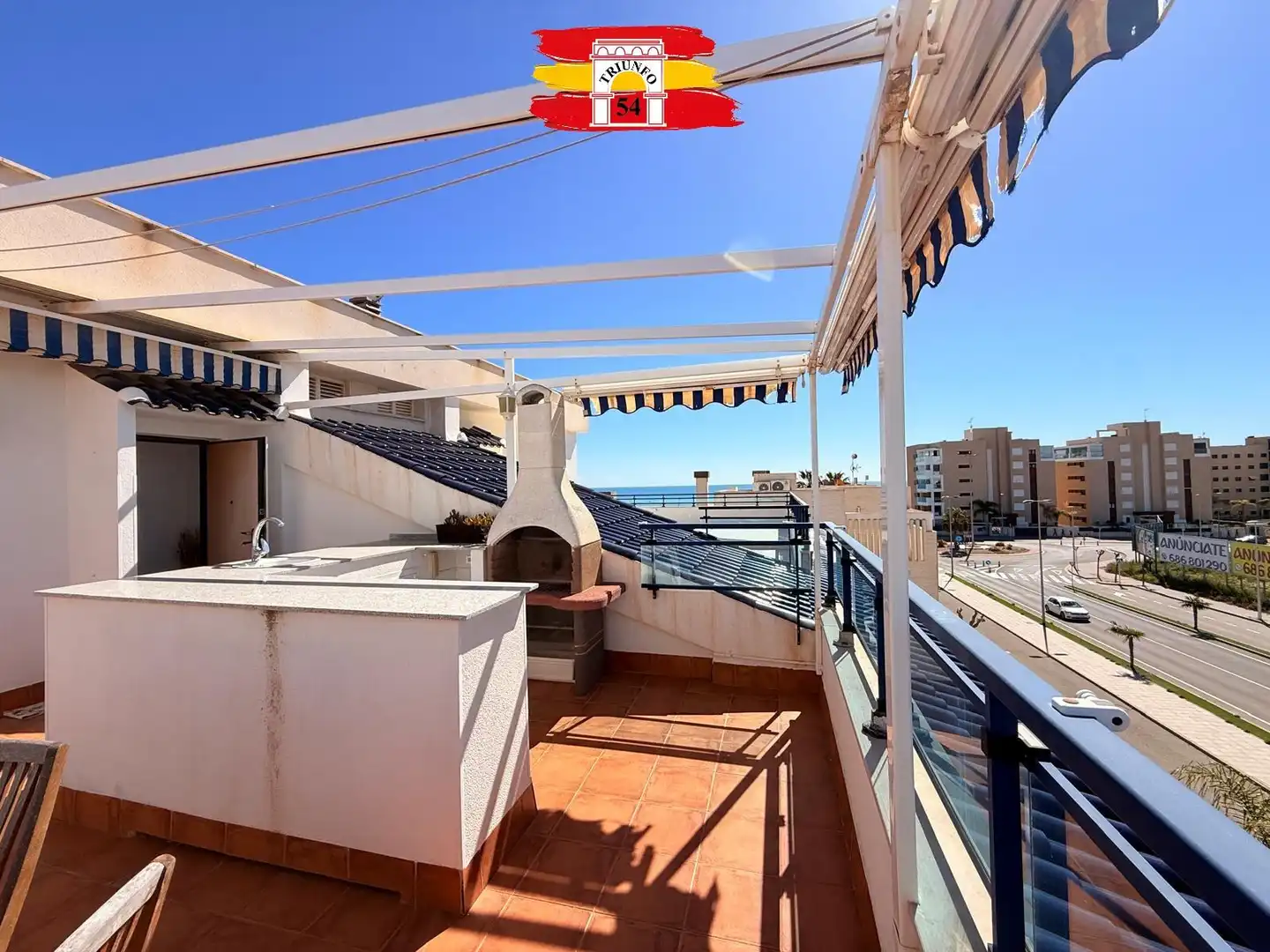 Terraza de Ático en venta en Pilar de la Horadada con Aire acondicionado, Jardín privado y Trastero