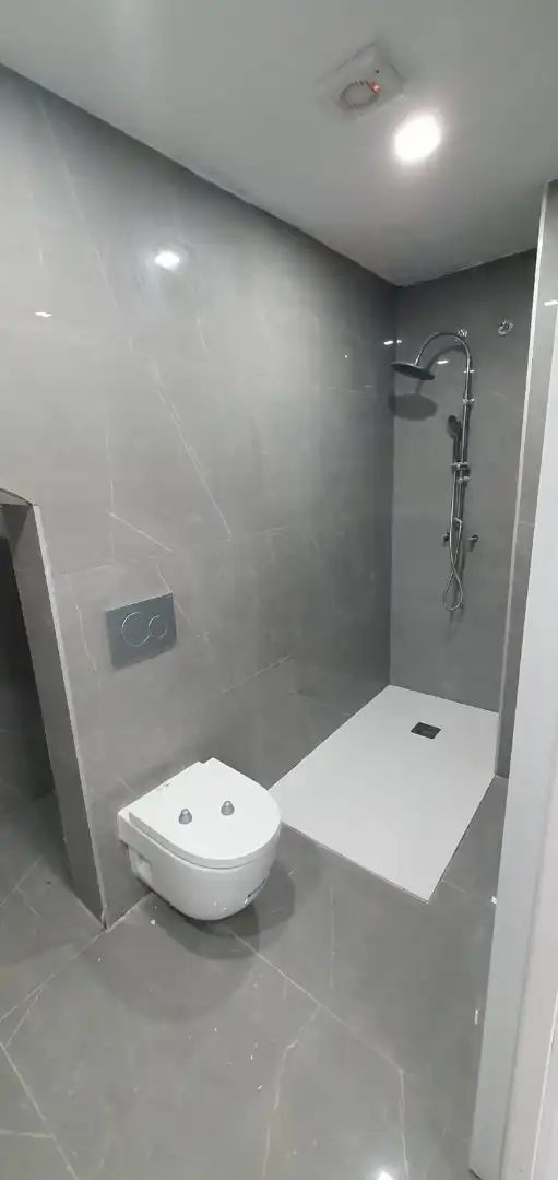 Baño de Planta baja de alquiler en Premià de Mar con Horno, Se aceptan mascotas y Alarma