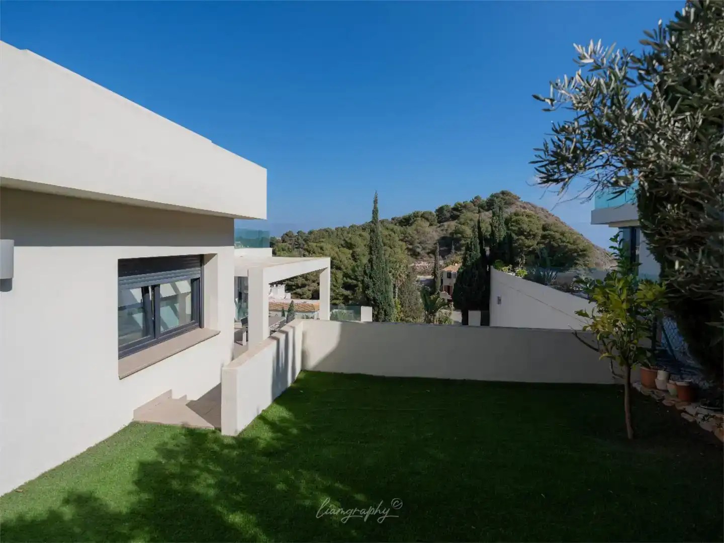 Vista exterior de Casa o xalet en venda en Cartagena amb Aire condicionat, Piscina i Balcó