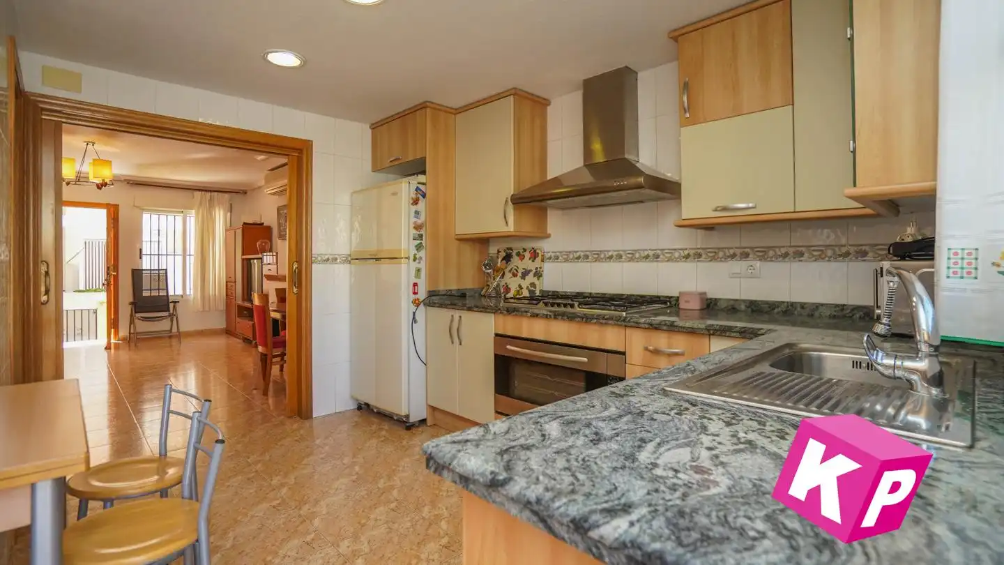 Bungalow con piscina en venta en De Portugal, imagen 5
