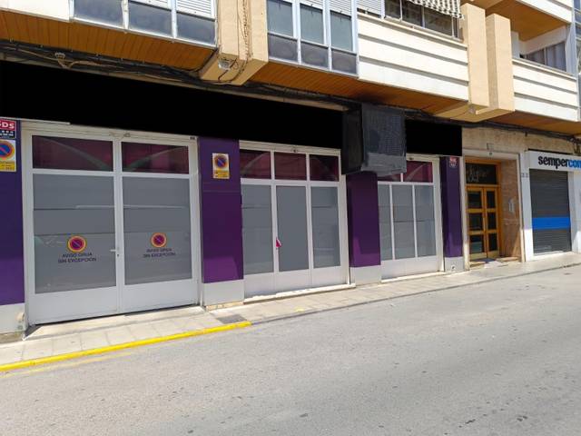 Local comercial en Venta en Plaza de Toros - Avenida Chapí - Trinquete