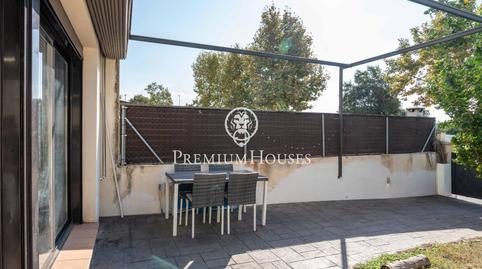 Foto 4 de Casa adosada en venda a Fondo Somella, Barcelona