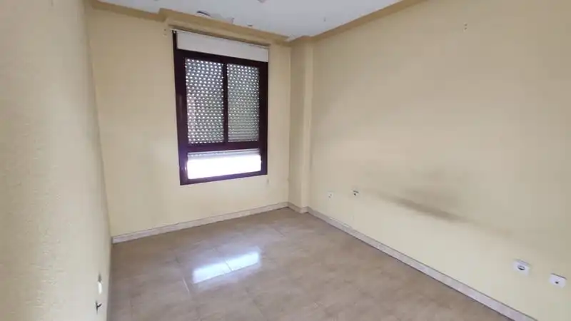 Wohnung zum Verkauf in C/ Asturias, Parque Europa - Los Pitufos