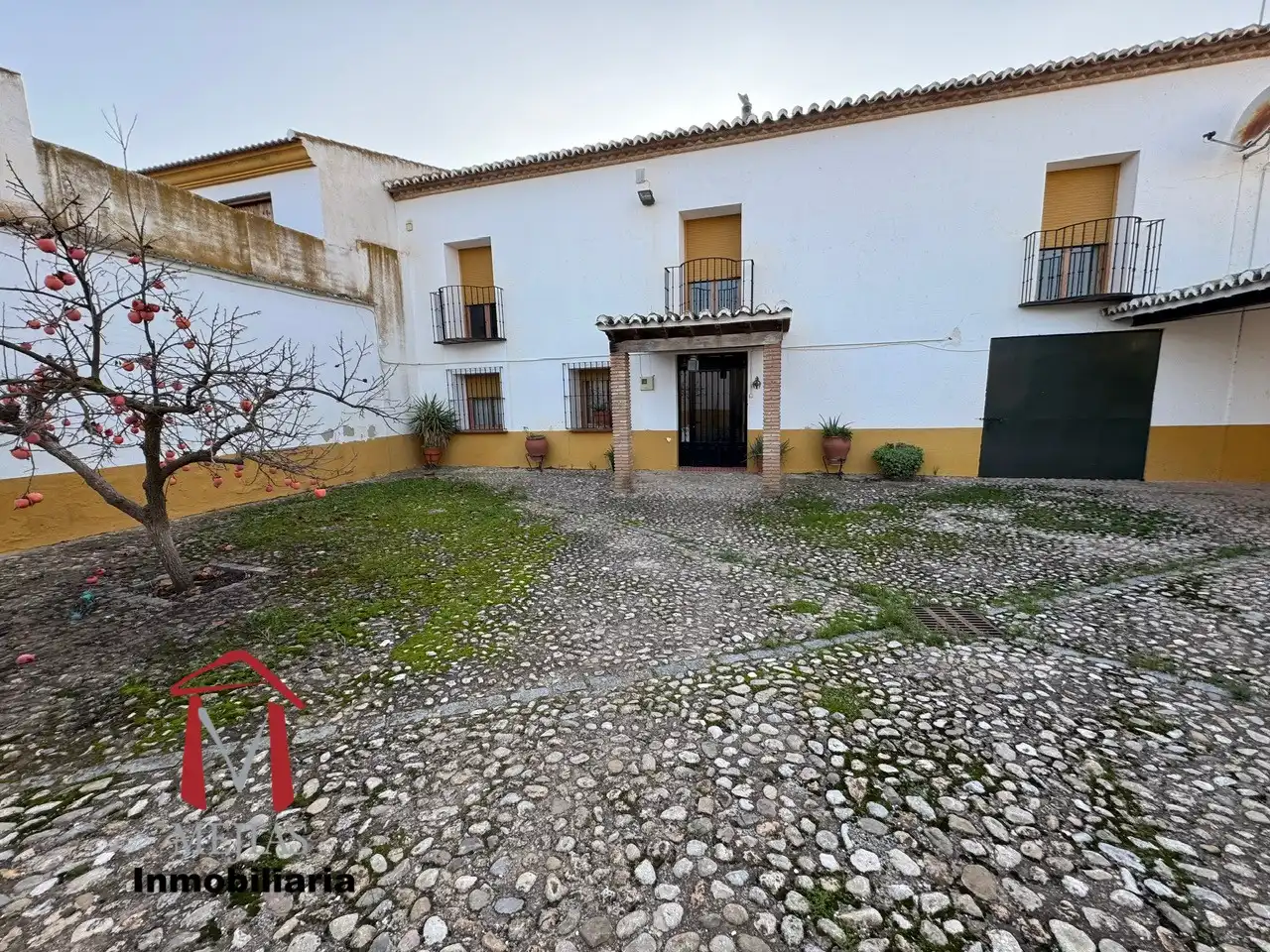 Vista exterior de Finca rústica en venda en Antequera amb Calefacció, Traster i Piscina