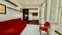Living room of Flat for sale in  Madrid Capital  with Heating and Furnished