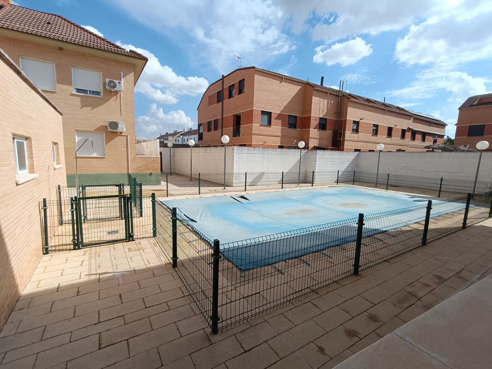 Swimming pool of Attic for sale in Ciudad Real Capital  with Air Conditioner, Heating and Terrace