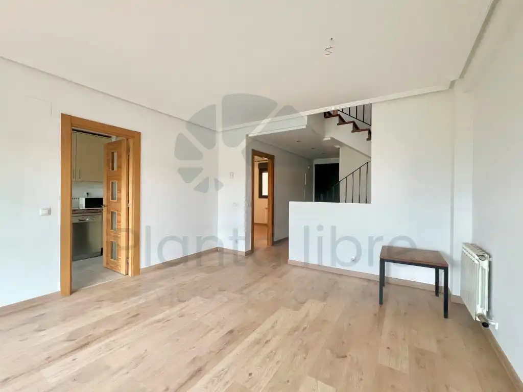 Living room of Duplexes for sale in Villamediana de Iregua  with Terrace and Swimming Pool
