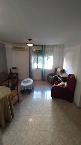 Piso en Venta en Calle Valencia en El Real