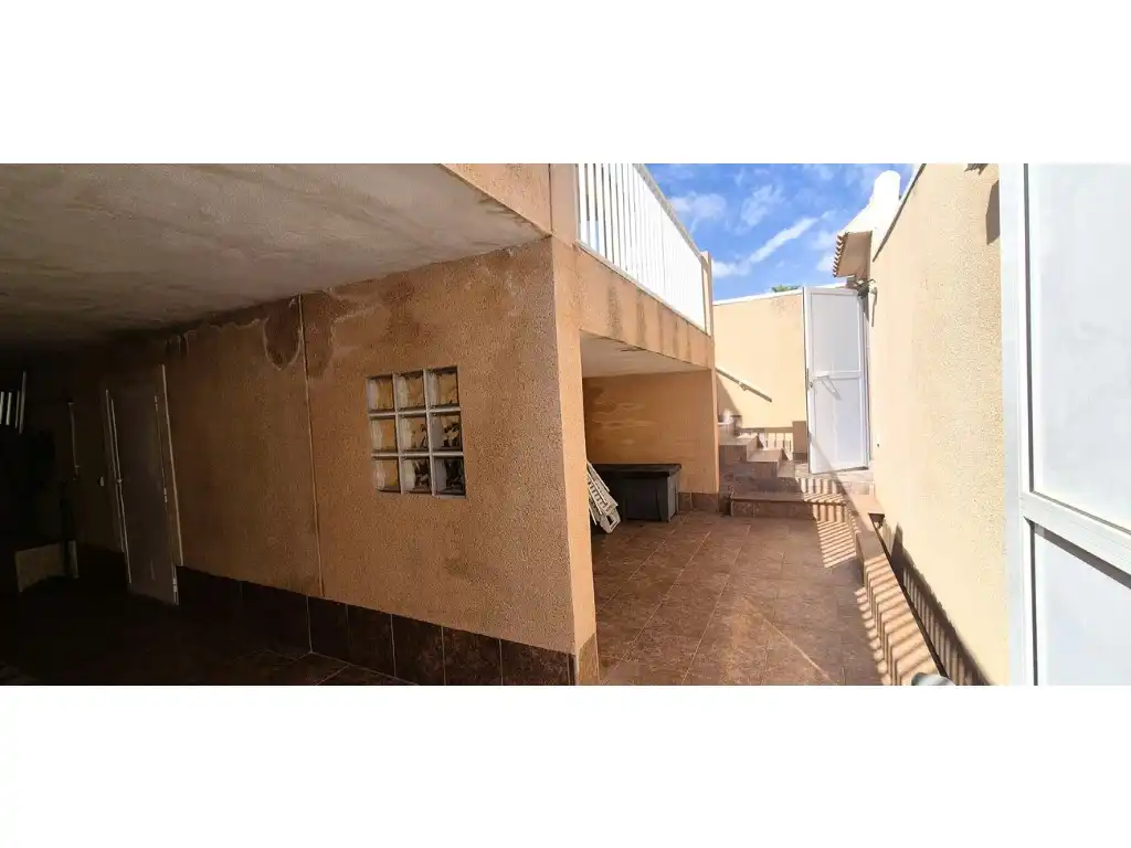 Adossat amb jardí en venda a Calle Lagunas de Ruidera, imagen 26