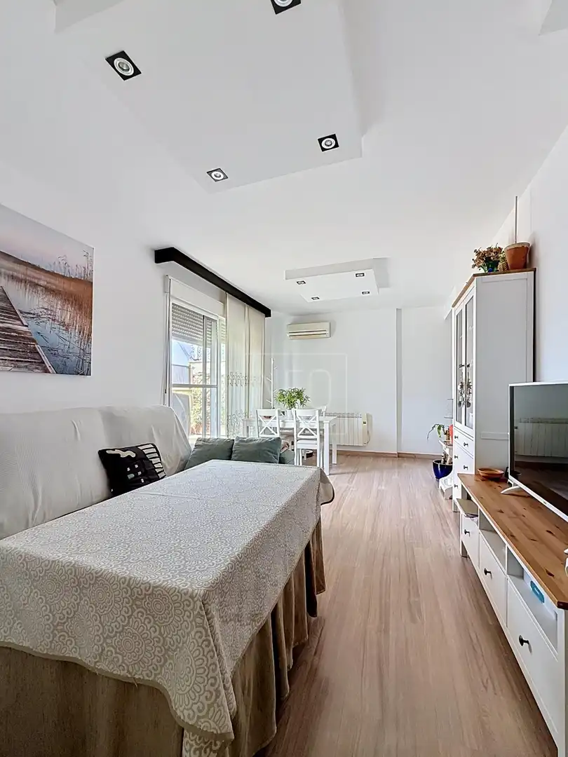 Habitación de Ático en venta en Las Gabias con Aire acondicionado, Calefacción y Terraza