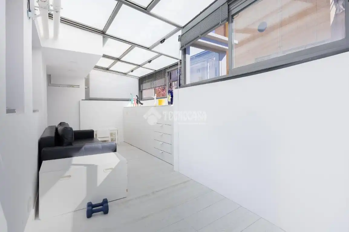 Flat for sale in Madrid  with Air Conditioner, Heating and Terrace