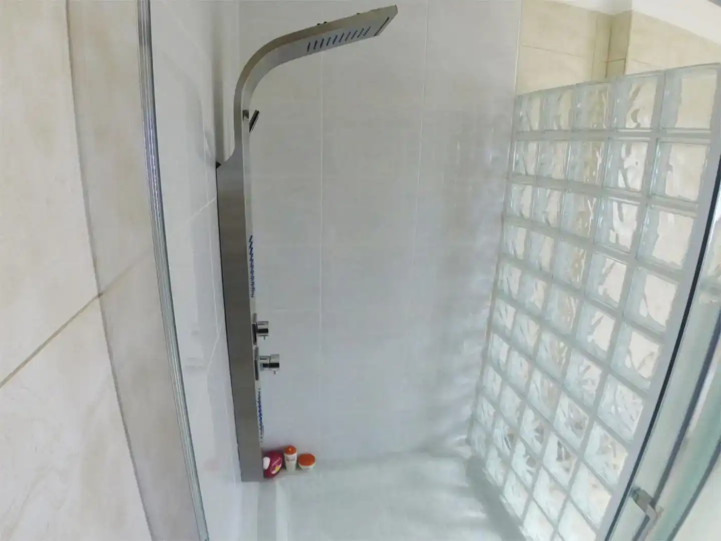 Bany de Pis en venda en Tuineje amb Jardí privat, Traster i Piscina