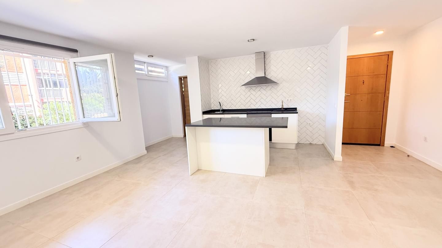 Cocina de Piso en venta en  Santa Cruz de Tenerife Capital