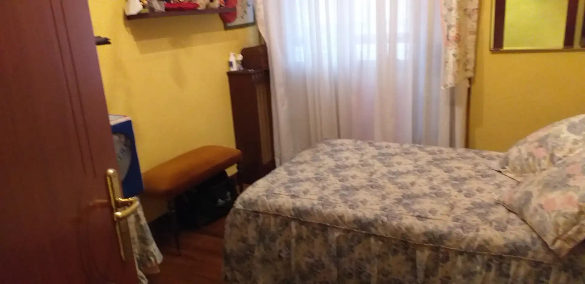 Flat with terrace for sale in Zabalburu Plaza