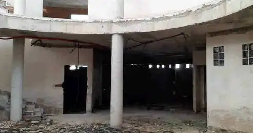 Edificio en venta en Iznalloz