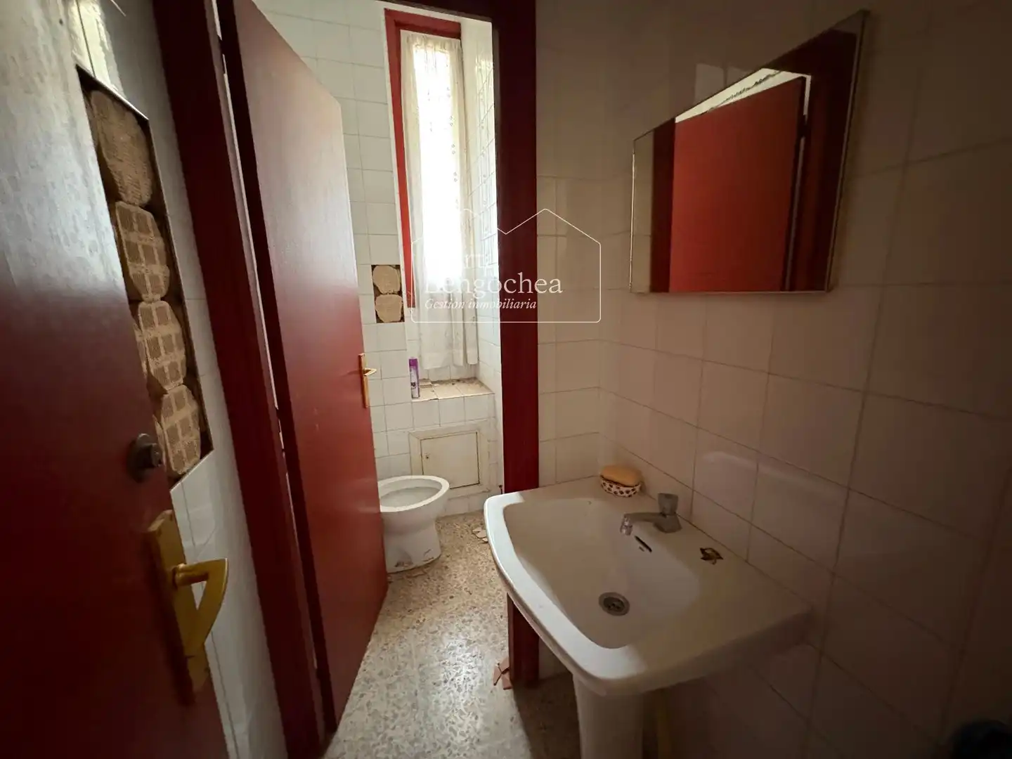 Badezimmer von Geschaftsraum zum Verkauf in Vitoria - Gasteiz