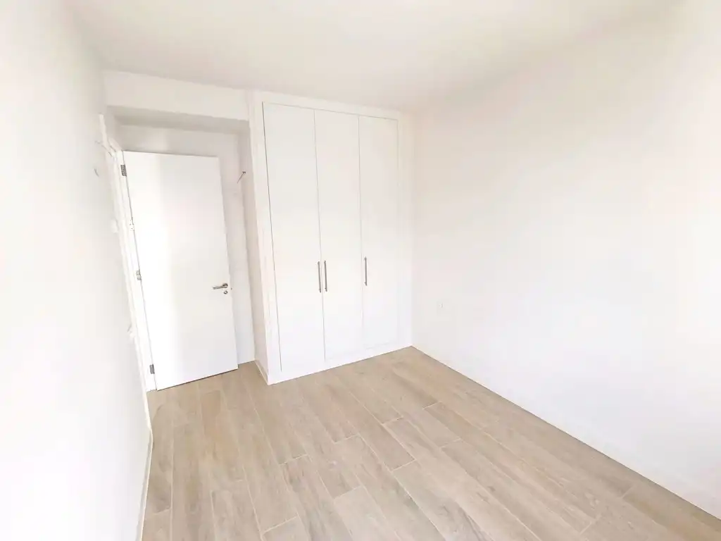 Schlafzimmer von Wohnung zur Miete in Cobeña mit Klimaanlage, Heizung und Terrasse