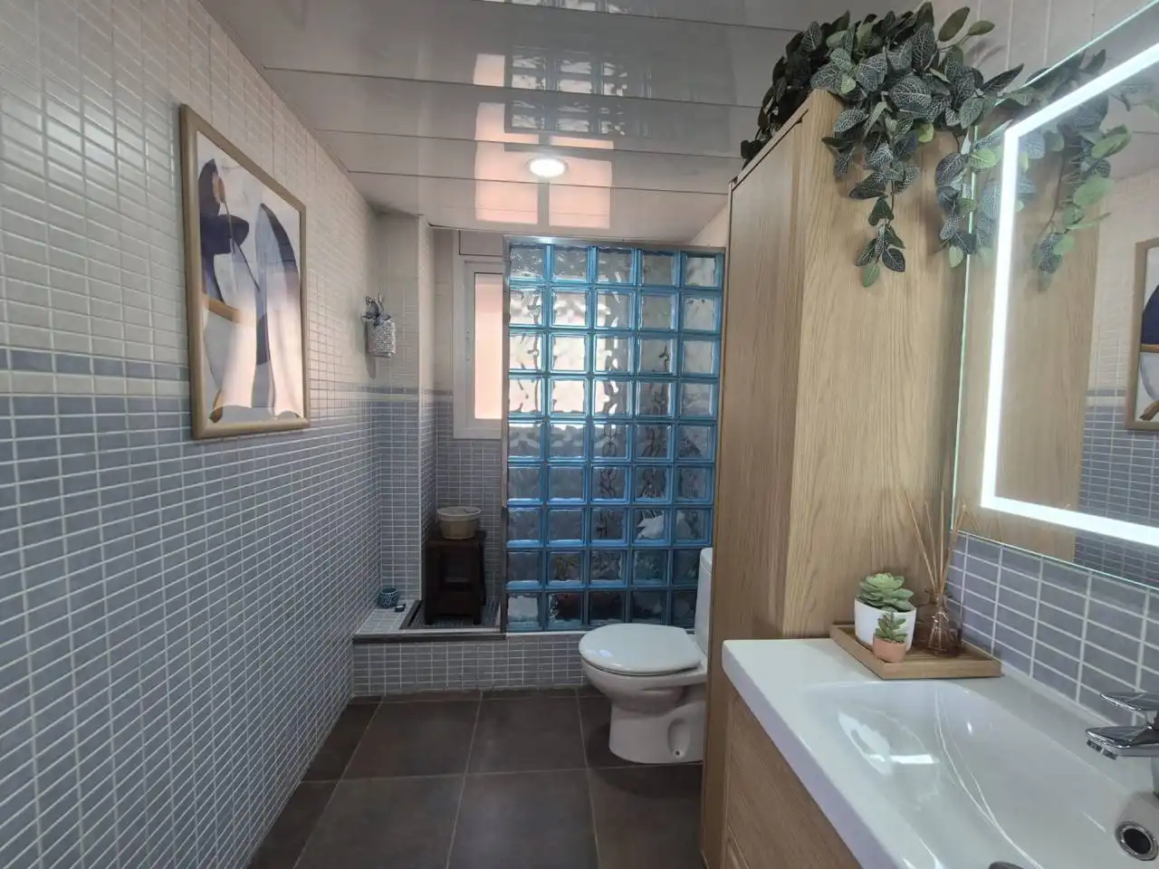 Bany de Casa o xalet en venda en Cubelles amb Terrassa i Piscina