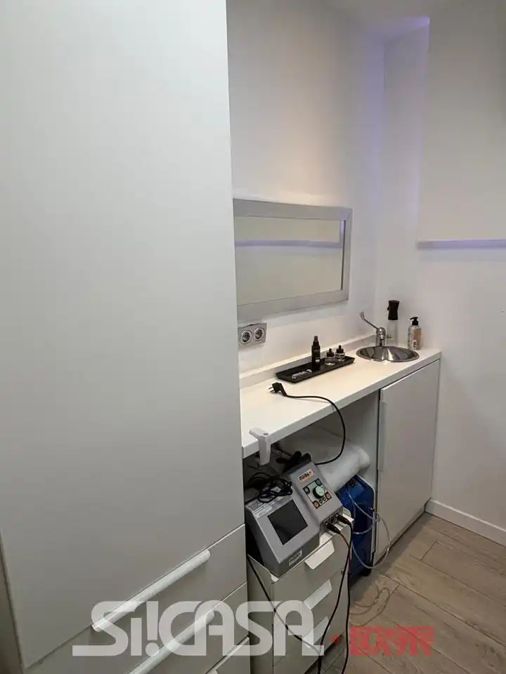Badezimmer von Geschaftsraum zum Verkauf in Leganés mit Klimaanlage