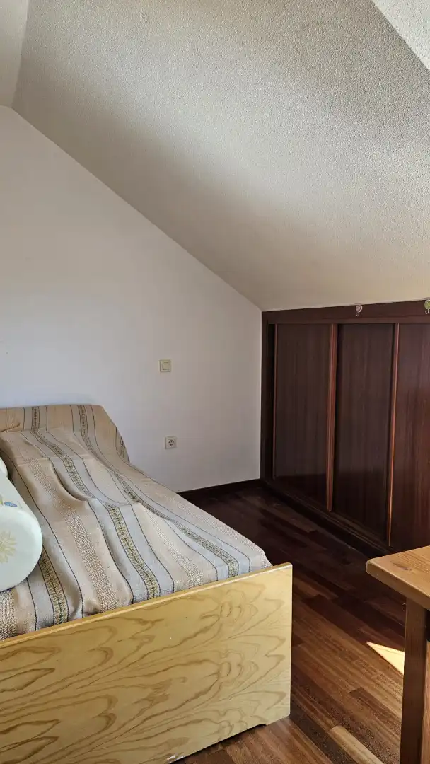 Dormitori de Pis de lloguer en Alpedrete amb Calefacció, Parquet i Terrassa