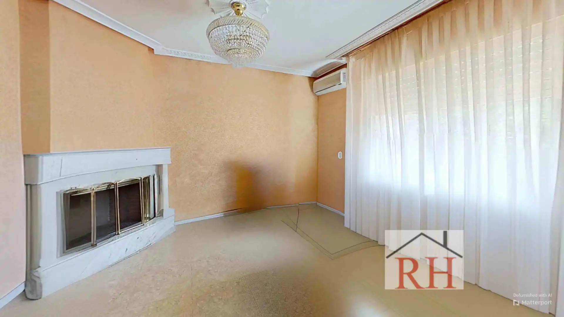 Sala de estar de Casa adosada en venta en Alcalá de Henares con Aire acondicionado, Calefacción y Jardín privado