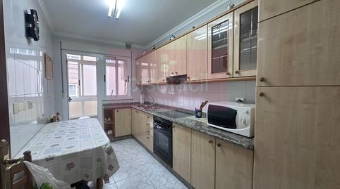 Foto 4 de Apartament en venda a Residencia - Abella, Lugo Capital