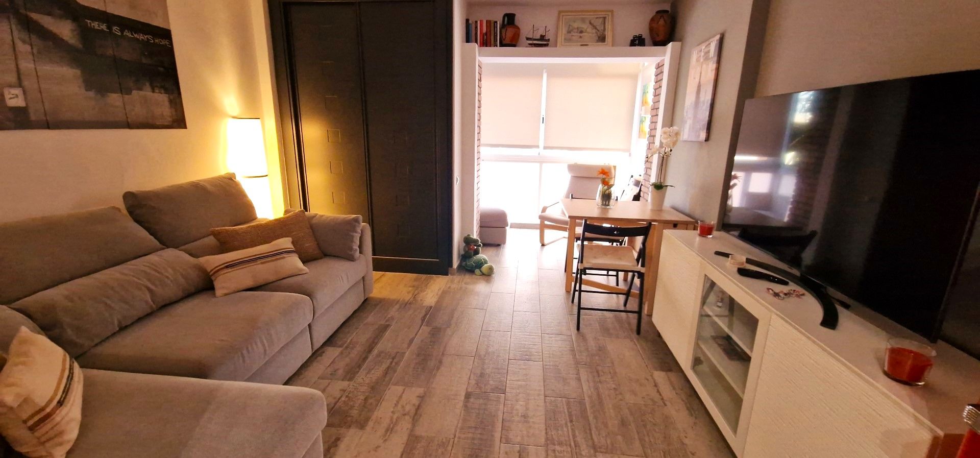 Living room of Study for sale in Benalmádena  with Air Conditioner, Terrace and Furnished