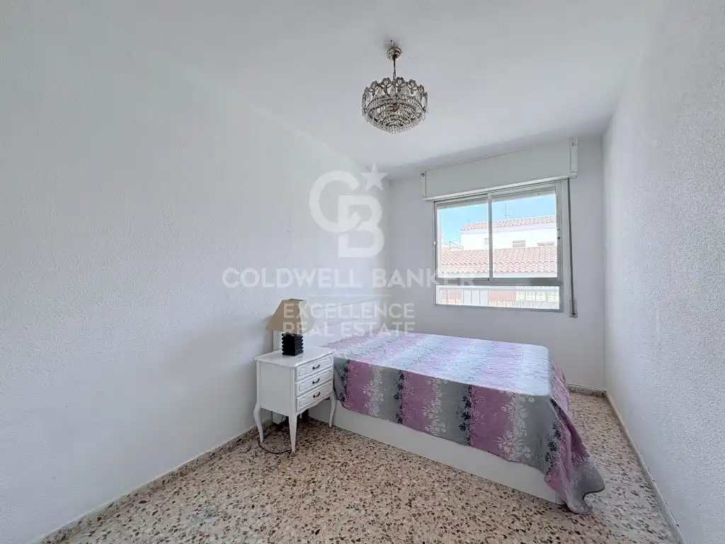 Habitación de Piso en venta en Castellón de la Plana / Castelló de la Plana con Aire acondicionado y Terraza