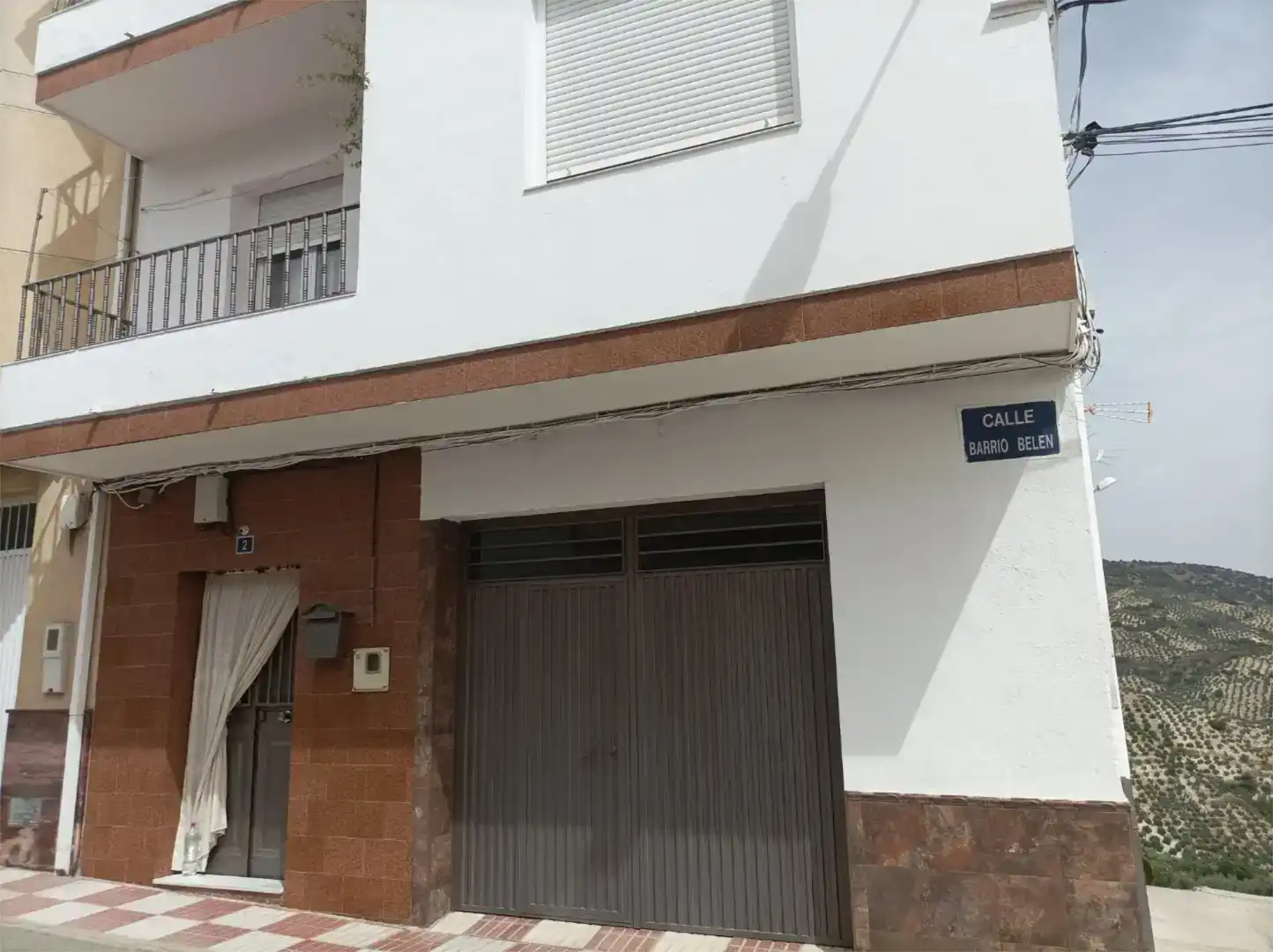 Vista exterior de Casa adosada en venda en Noalejo amb Aire condicionat, Jardí privat i Traster