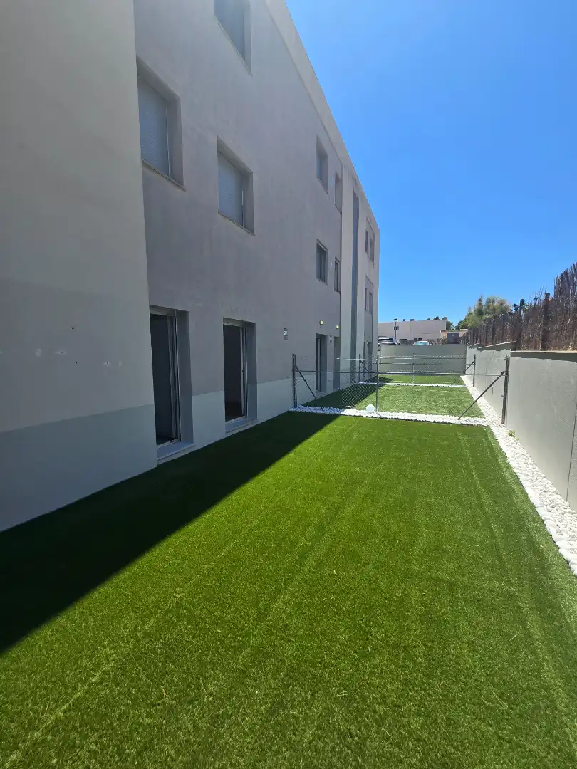 Terrasse von Wohnung zum Verkauf in Vandellòs i l'Hospitalet de l'Infant mit Klimaanlage, Heizung und Privatgarten