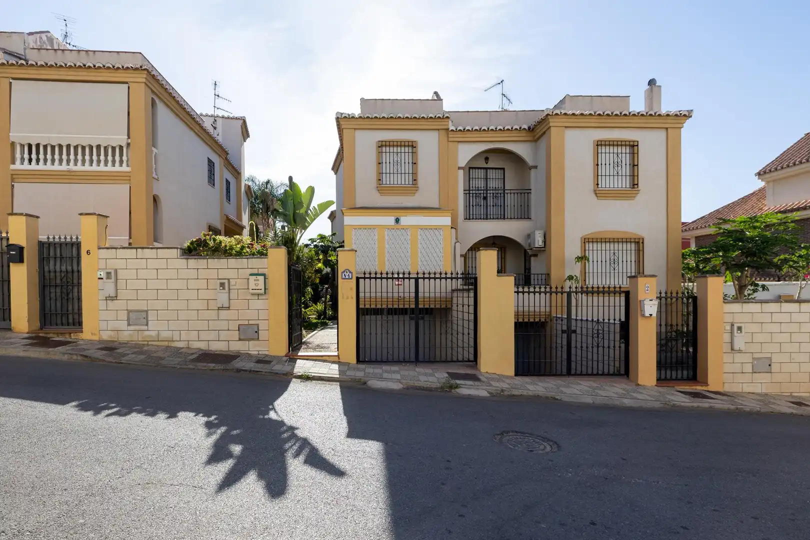 Casa adosada en venta en Calle Calle Aperos del Pilar, Motril ciudad