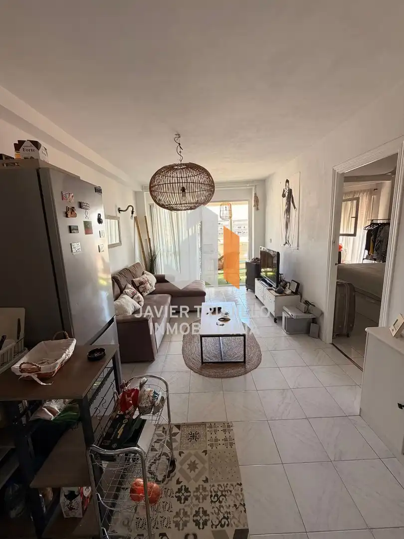 Sala de estar de Apartamento en venta en Vélez-Málaga con Piscina