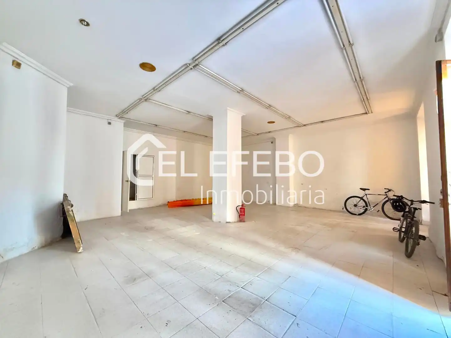 Vista exterior de Casa o chalet en venta en Antequera con Horno, Lavadora y Balcón