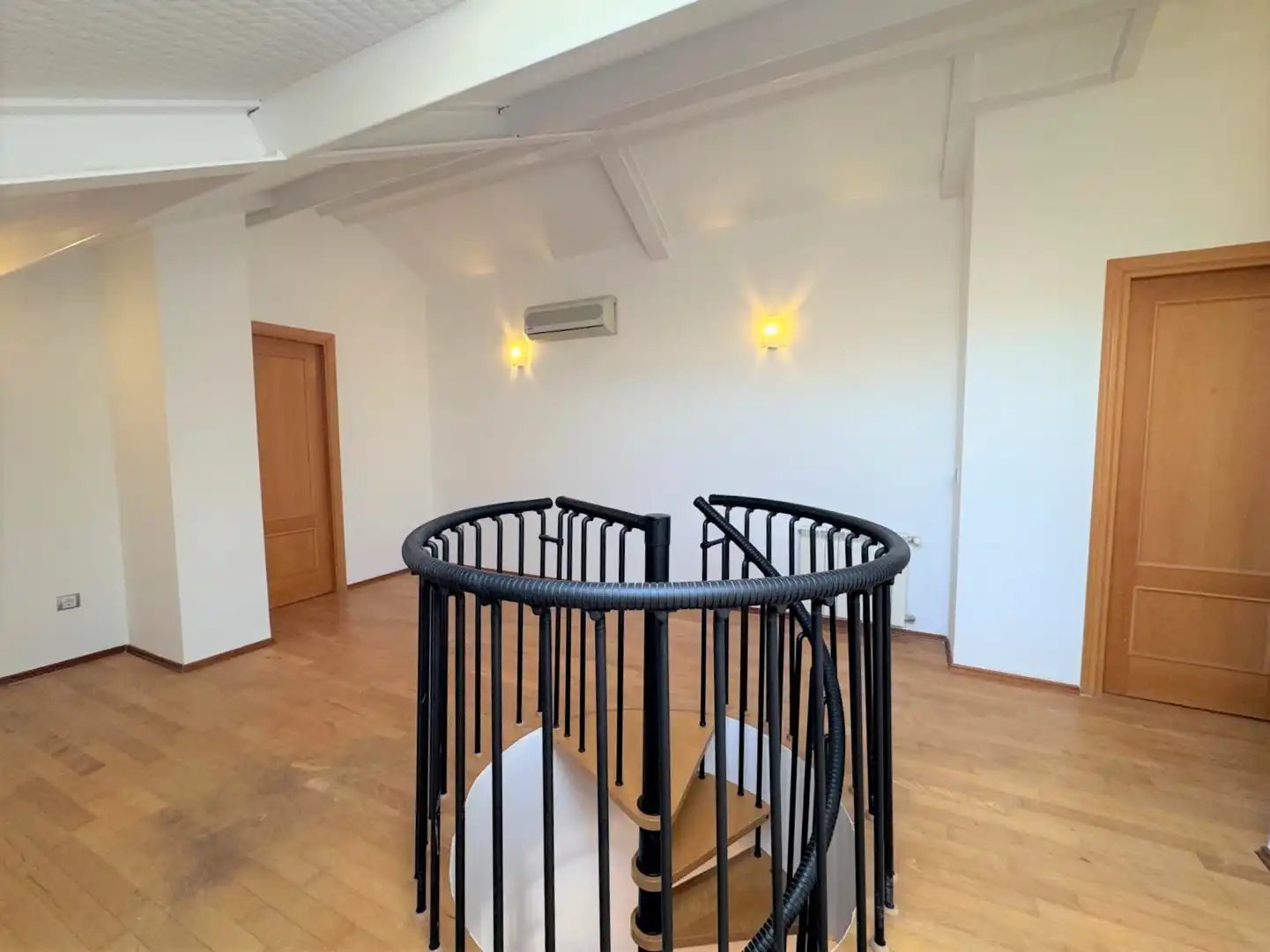 Attic for sale in Dénia  with Air Conditioner, Heating and Terrace