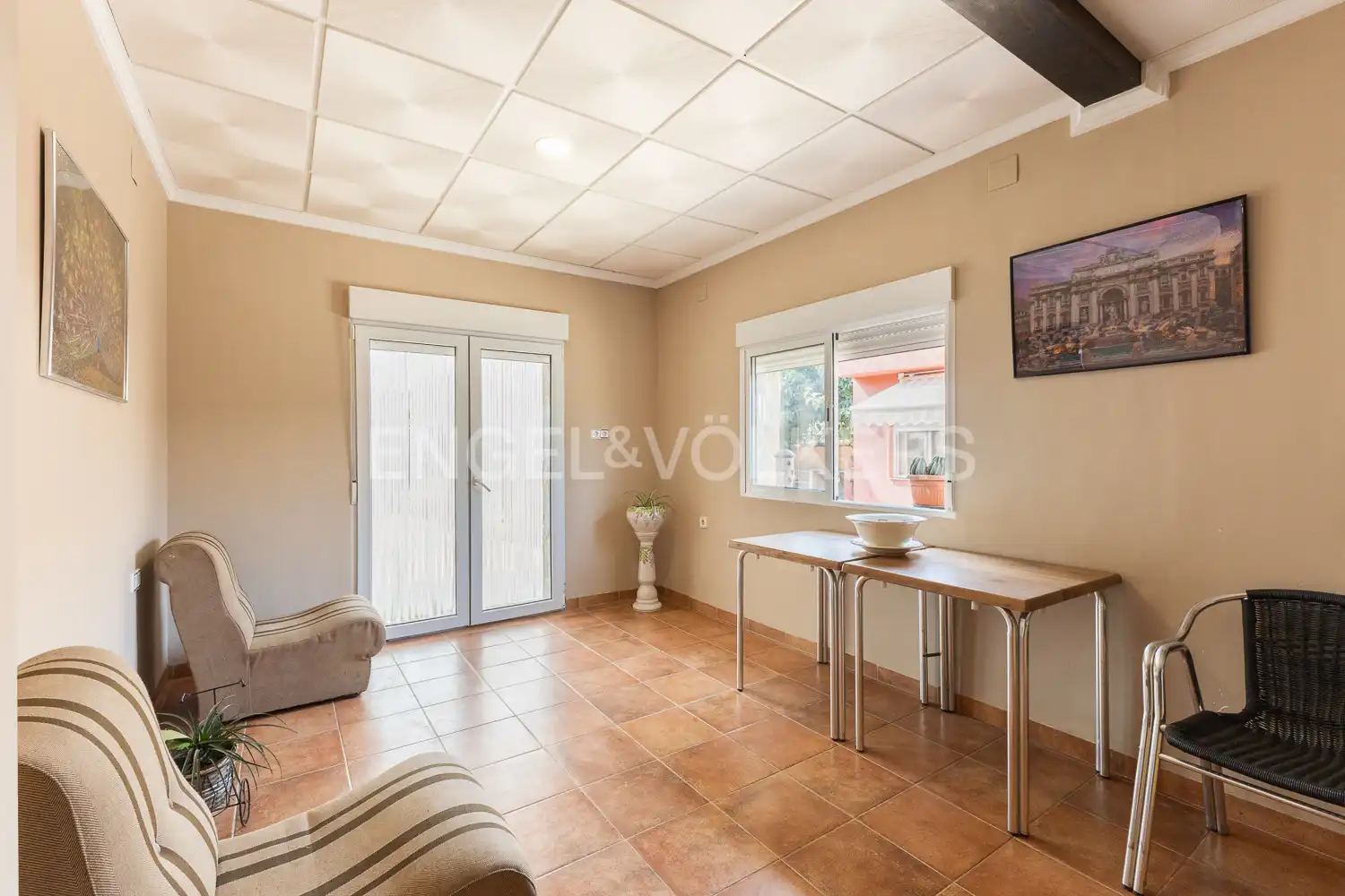 Sala de estar de Casa o chalet en venta en Casinos con Calefacción, Jardín privado y Terraza