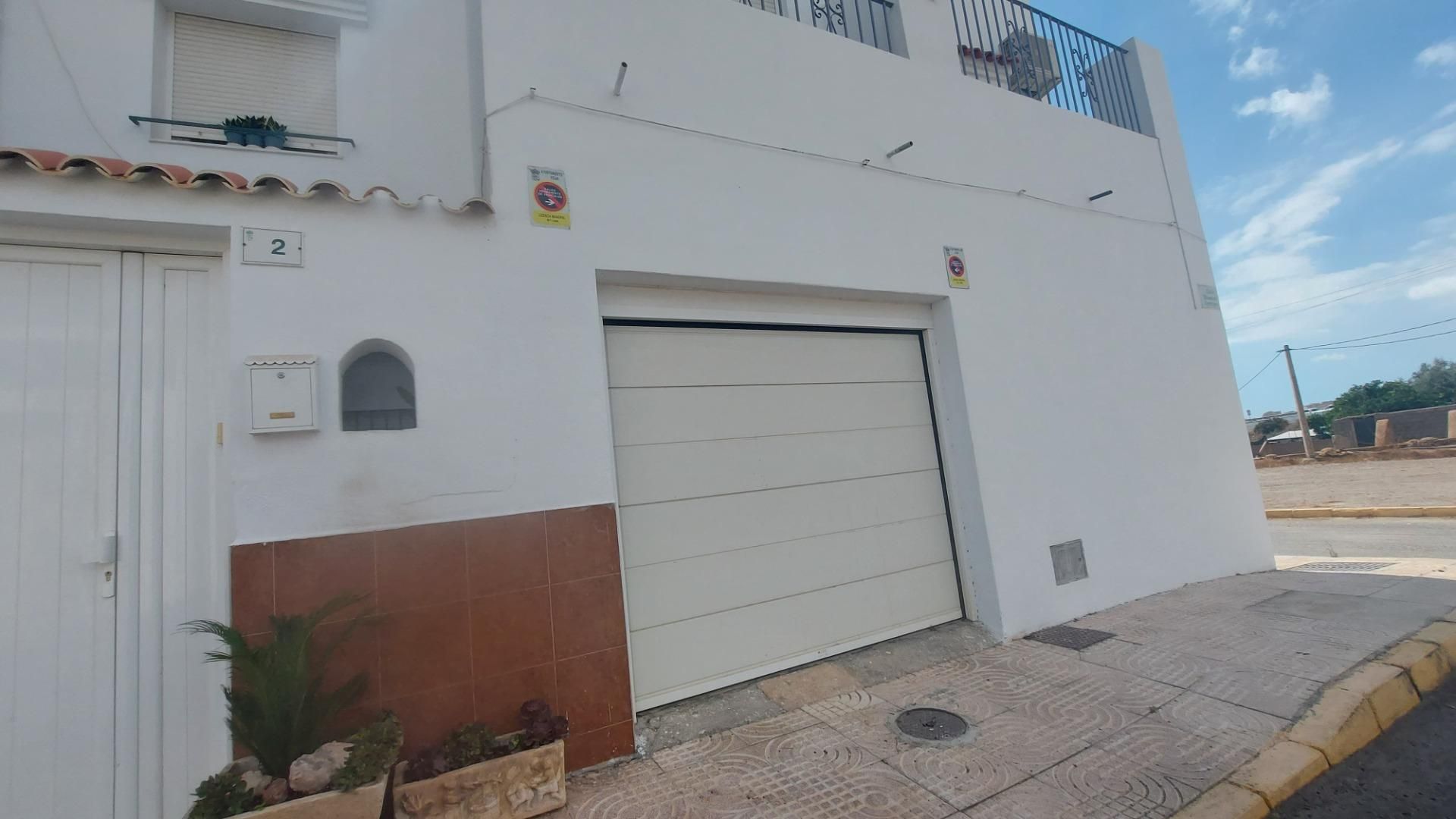 Vista exterior de Casa o chalet en venta en Vícar con Aire acondicionado, Calefacción y Trastero