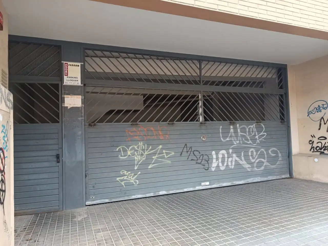 Parkplatz mit Aufzug zur Miete in Centre - Sant Oleguer, imagen 2