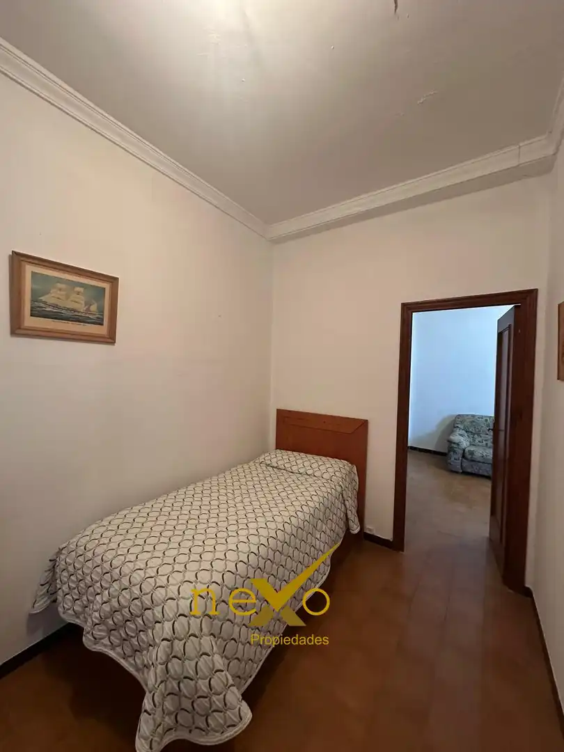 Habitación de Casa o chalet en venta en Carmona