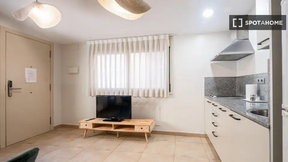 Kitchen of Flat for rent in Barcelona  with Air Conditioner, Heating and Furnished